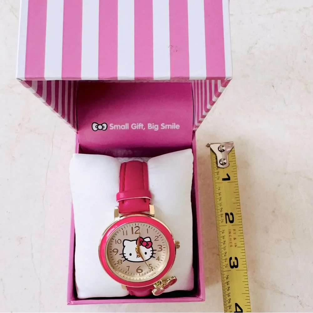 Hello kitty Sanrio Watch with Charm pink